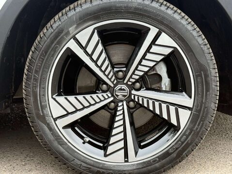 MG ZS ZS Exclusive EV 5dr 55