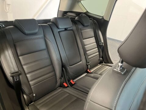 Ford Kuga 1.5 Kuga ST-Line X 5dr 32