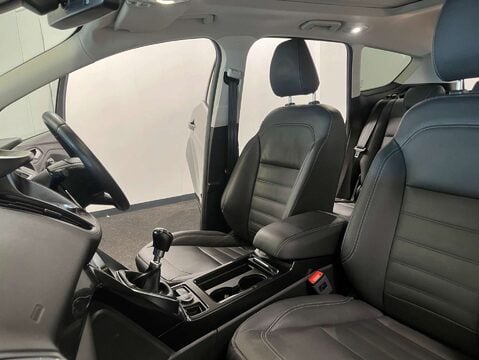 Ford Kuga 1.5 Kuga ST-Line X 5dr 51