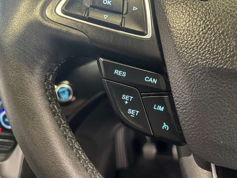 Ford Kuga 1.5 Kuga ST-Line X 5dr 22
