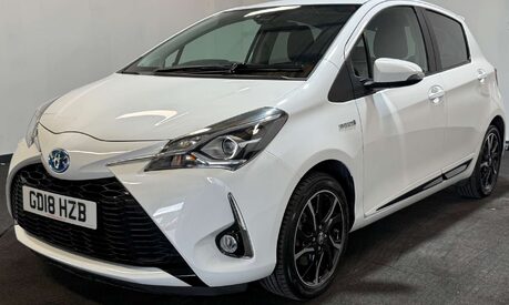 Toyota Yaris 1.5 Yaris Design Hybrid VVT-i CVT 5dr