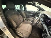 Volkswagen Golf 2.0 Golf R TSi Semi-Auto 4WD 5dr 17
