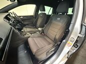 Volkswagen Golf 2.0 Golf R TSi Semi-Auto 4WD 5dr 47