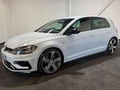 Volkswagen Golf 2.0 Golf R TSi Semi-Auto 4WD 5dr 2