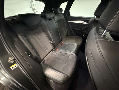 Audi Q5 2.0 Q5 S Line 40 TDI Quattro Semi-Auto 4WD 5dr 35