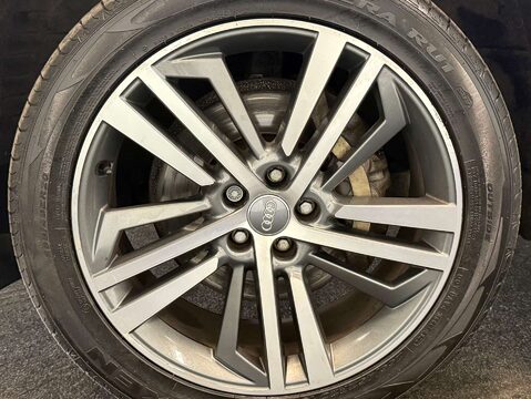 Audi Q5 2.0 Q5 S Line 40 TDI Quattro Semi-Auto 4WD 5dr 51