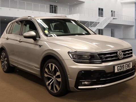 Volkswagen Tiguan 2.0 Tiguan R-Line Tech TDI 4Motion DSG 4WD 5dr 1