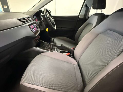SEAT Arona 1.0 Arona SE Technology TSi 5dr 42