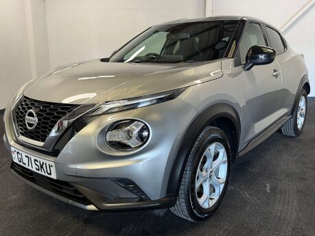 Nissan Juke 1.0 Juke N-Connecta DiG-T Semi-Auto 5dr