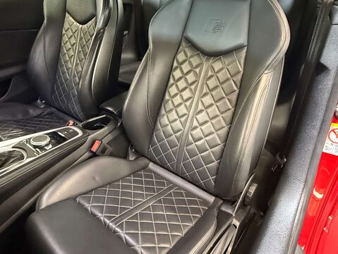 Audi TT 2.0 TTS TFSI Quattro Semi-Auto 4WD 3dr 32