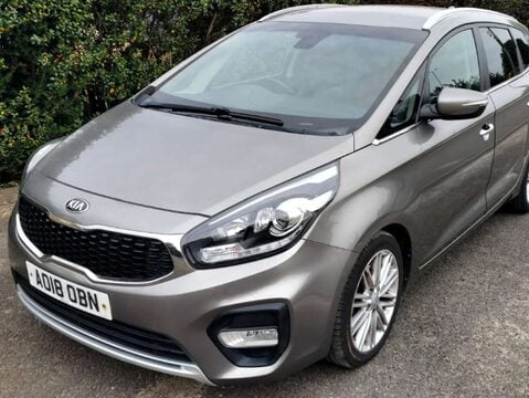 Kia Carens 1.7 Carens 3 CRDi ISG Semi-Auto 5dr 4