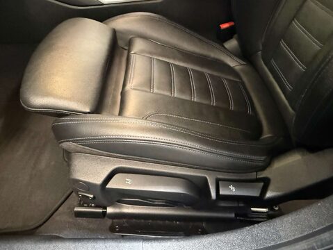 BMW 3 Series 2.0 330E M Sport Auto 4dr 53
