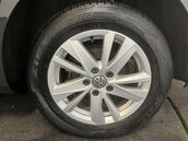 Volkswagen Touran 2.0 Touran SE Family TDI Semi-Auto 5dr 43