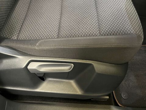 Volkswagen Touran 2.0 Touran SE Family TDI Semi-Auto 5dr 14