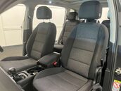 Volkswagen Touran 2.0 Touran SE Family TDI Semi-Auto 5dr 50