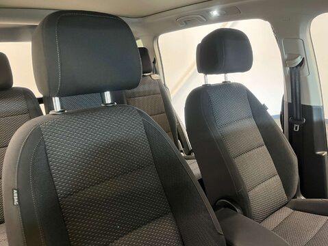 Volkswagen Touran 2.0 Touran SE Family TDI Semi-Auto 5dr 16