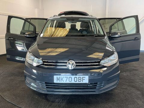 Volkswagen Touran 2.0 Touran SE Family TDI Semi-Auto 5dr 8