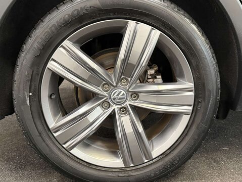Volkswagen Tiguan 1.5 TSI EVO SEL DSG Euro 6 (s/s) 5dr 38