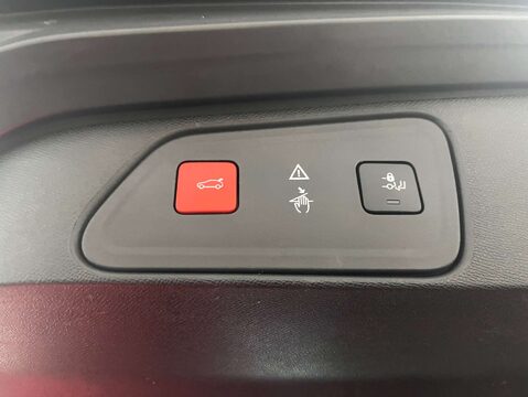Peugeot 3008 1.2 3008 GT Line Premium PureTech S/S Auto 5dr 39