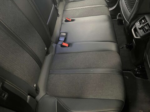 Peugeot 3008 1.2 3008 GT Line Premium PureTech S/S Auto 5dr 34
