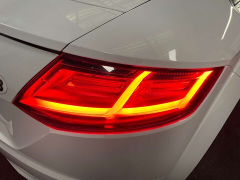 Audi TT 1.8 TT S Line TFSI 3dr 41