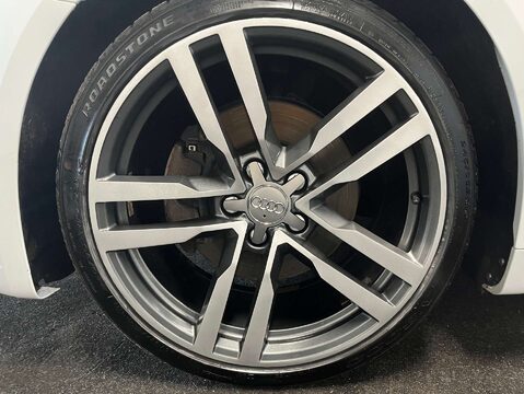 Audi TT 1.8 TT S Line TFSI 3dr 39