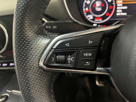 Audi TT 1.8 TT S Line TFSI 3dr 19