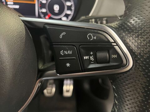 Audi TT 1.8 TT S Line TFSI 3dr 20
