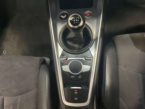 Audi TT 1.8 TT S Line TFSI 3dr 27
