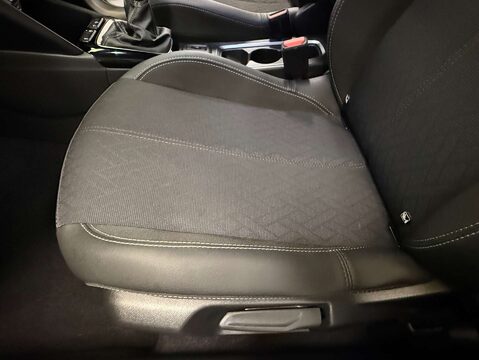 Vauxhall Corsa 1.2 Corsa Elite Edition T 5dr 32