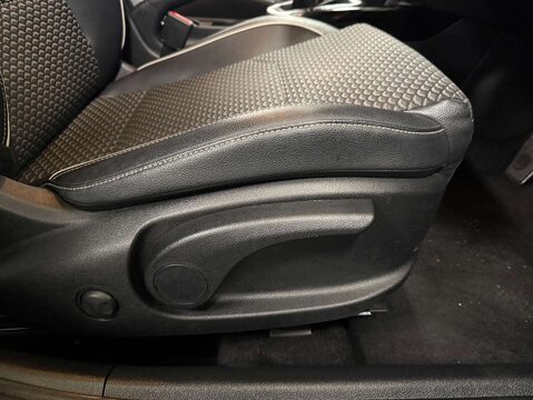 Kia Ceed 1.5 Ceed 3 ISG 5dr 12