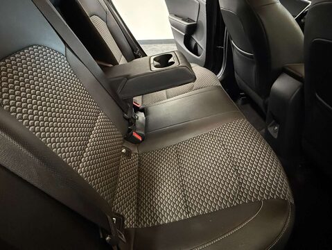 Kia Ceed 1.5 Ceed 3 ISG 5dr 39