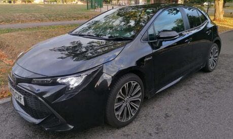 Toyota Corolla 1.8 Corolla Design HEV CVT 5dr