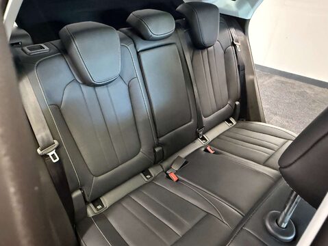 Vauxhall Grandland X 1.2 Grandland X Elite Nav T Auto 5dr 25