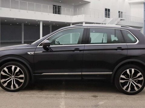 Volkswagen Tiguan 2.0 Tiguan R-Line TDI DSG 5dr 7