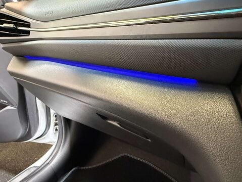 Hyundai IONIQ 1.6 IONIQ Premium SE PHEV Semi-Auto 5dr 35