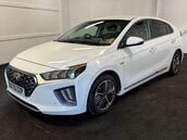 Hyundai IONIQ 1.6 IONIQ Premium SE PHEV Semi-Auto 5dr 1