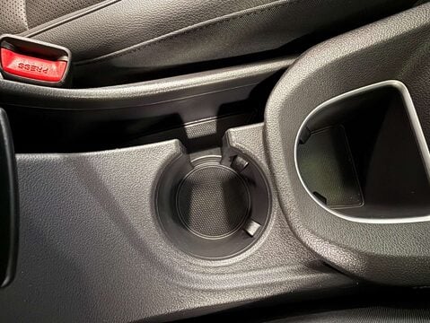 Hyundai IONIQ 1.6 IONIQ Premium SE PHEV Semi-Auto 5dr 34