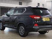 SsangYong Rexton 2.2 Rexton 7 Seats Ultimate Auto 4WD 5dr 3