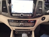SsangYong Rexton 2.2 Rexton 7 Seats Ultimate Auto 4WD 5dr 9