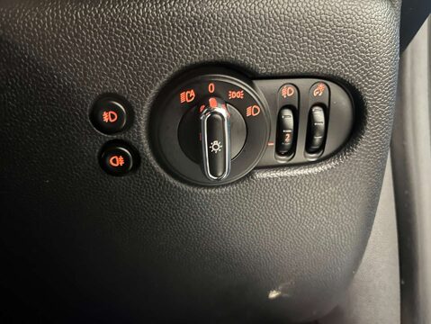 Mini Convertible 1.5 Cooper Classic 2dr 23