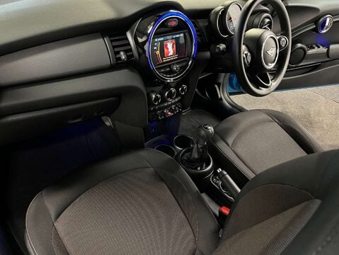 Mini Convertible 1.5 Cooper Classic 2dr 45