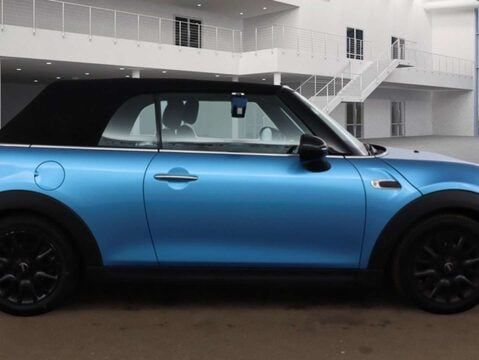 Mini Convertible 1.5 Cooper Classic 2dr 6