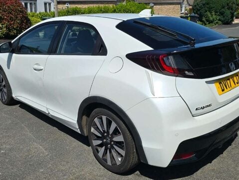 Honda Civic 1.8 Civic i-VTec SE+ Navi 5dr 3