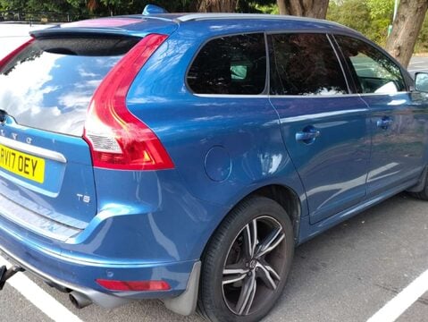 Volvo XC60 2.0 XC60 R-Design Luxury Nav T5 Auto 5dr 2
