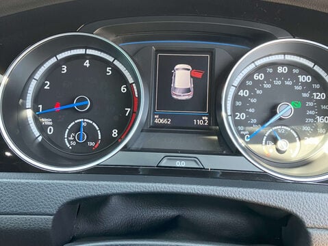 Volkswagen Golf 2.0 Golf R DSG 4WD 5dr 5