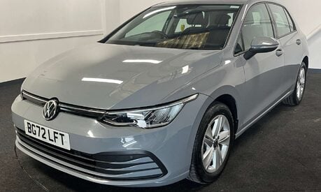 Volkswagen Golf 1.5 Golf Life TSi 5dr