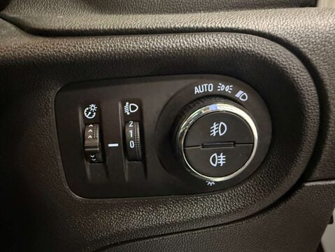 Vauxhall Grandland X 1.2 Grandland X Elite Nav T Auto 5dr 19