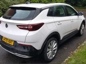 Vauxhall Grandland X 1.2 Grandland X Elite Nav T Auto 5dr 3