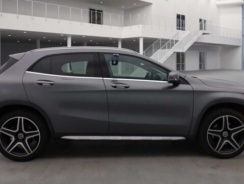 Mercedes-Benz GLA 2.1 GLA 220 AMG Line Premium+ D 4Matic Auto 4WD 5dr 6